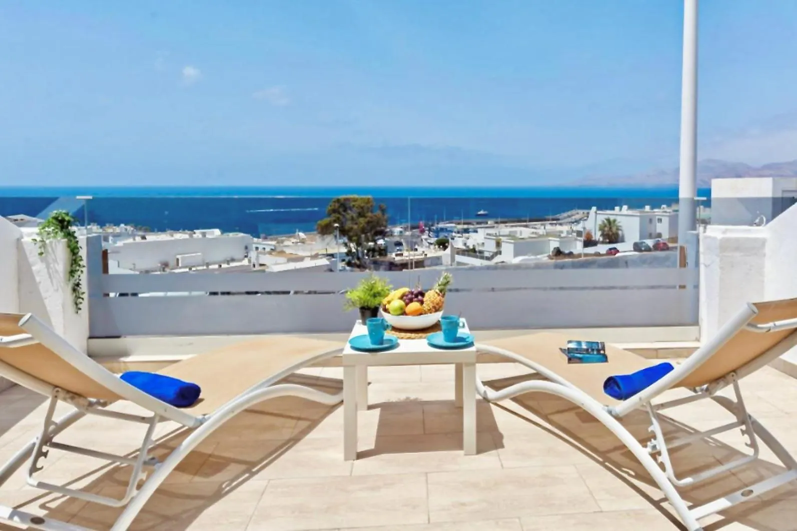 Arthouse Sea View - Acquamarina E Zaffiro Villa Puerto del Carmen  Holiday home Puerto del Carmen (Lanzarote)