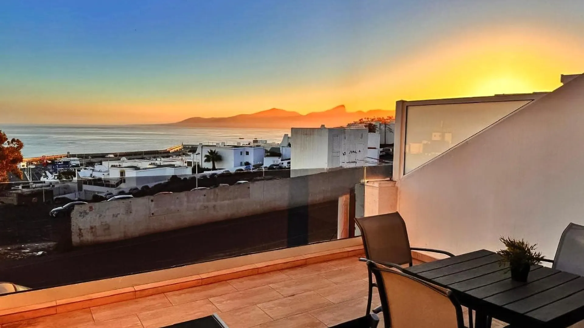 Arthouse Sea View - Acquamarina E Zaffiro Villa Puerto del Carmen  0*, Puerto del Carmen (Lanzarote) Spain