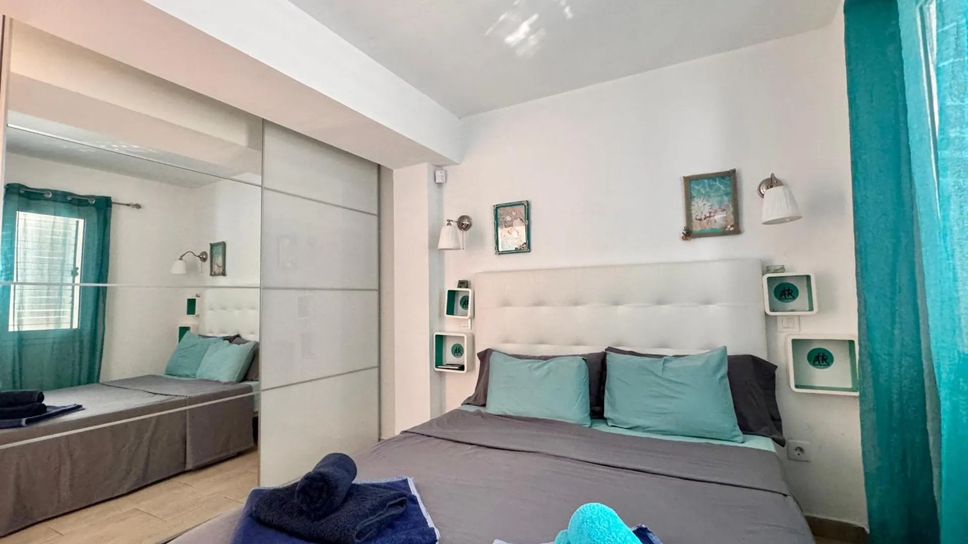 Ferienhaus Villa Arthouse Sea View - Acquamarina E Zaffiro Puerto del Carmen  Spanien