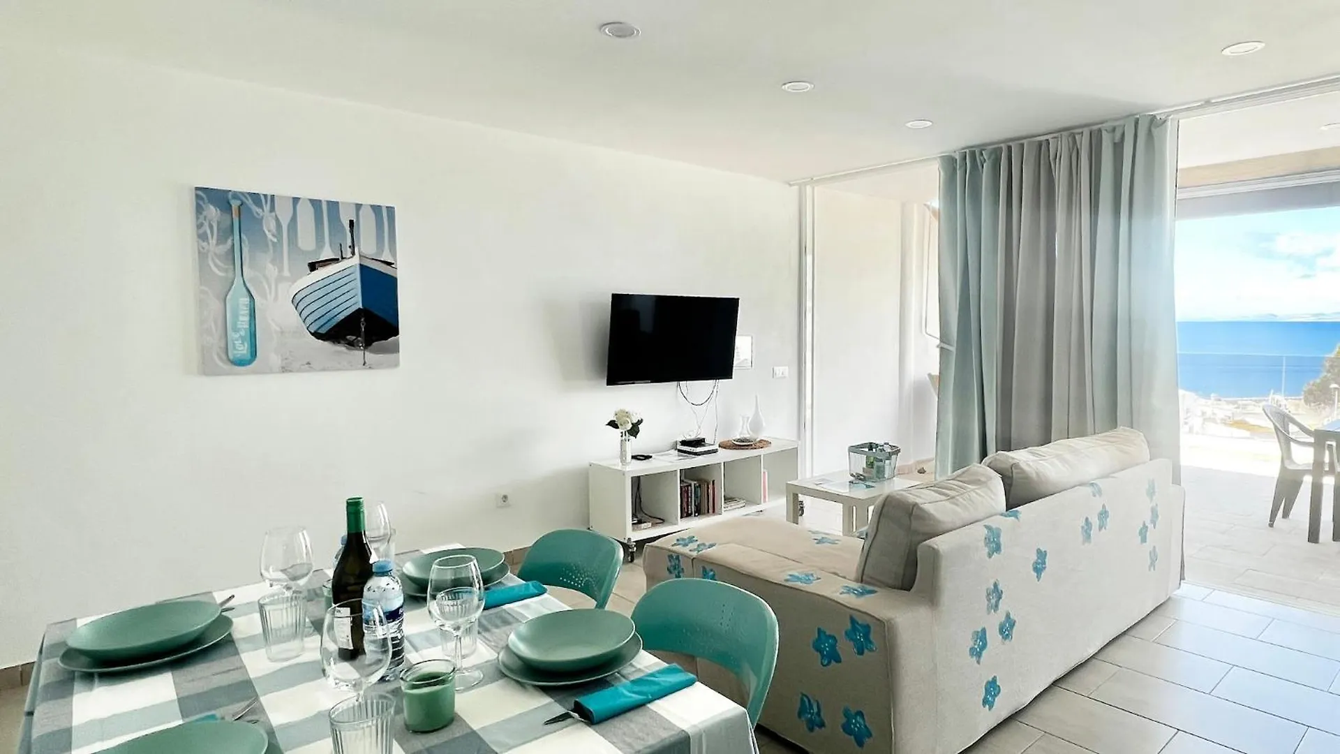 Arthouse Sea View - Acquamarina E Zaffiro Villa Puerto del Carmen  Holiday home